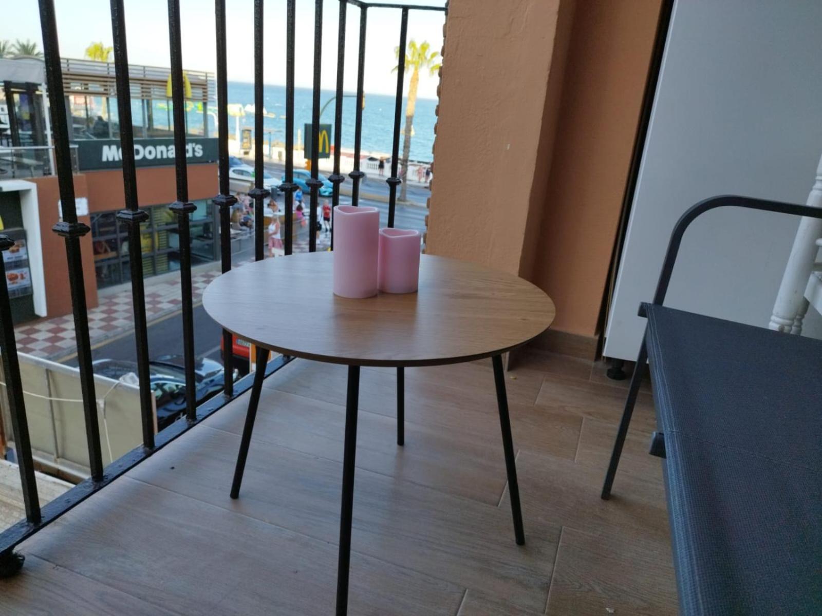 Bridgerton Style On The Beach Appartement